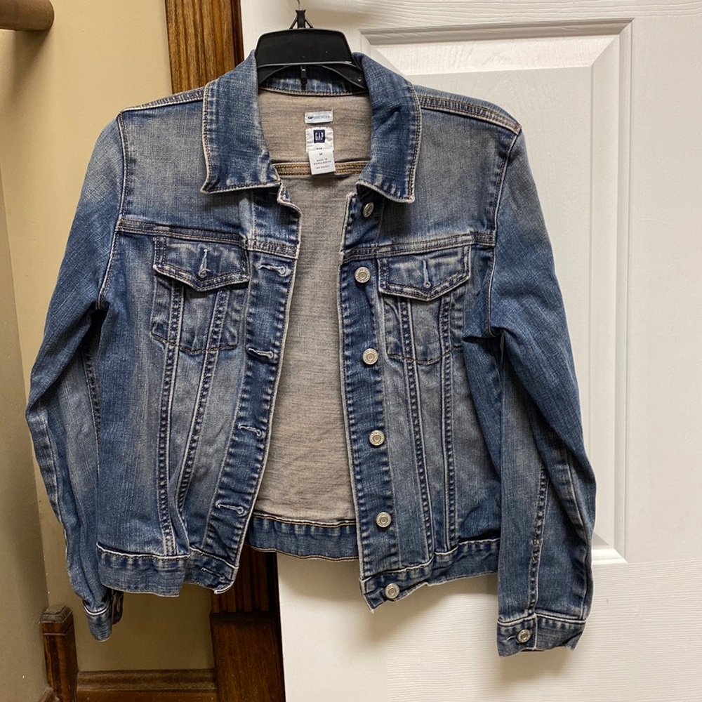 Women Gap jacket